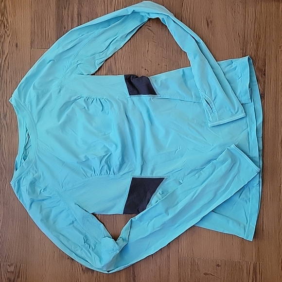 lululemon athletica Tops - Lululemon Long Sleeve